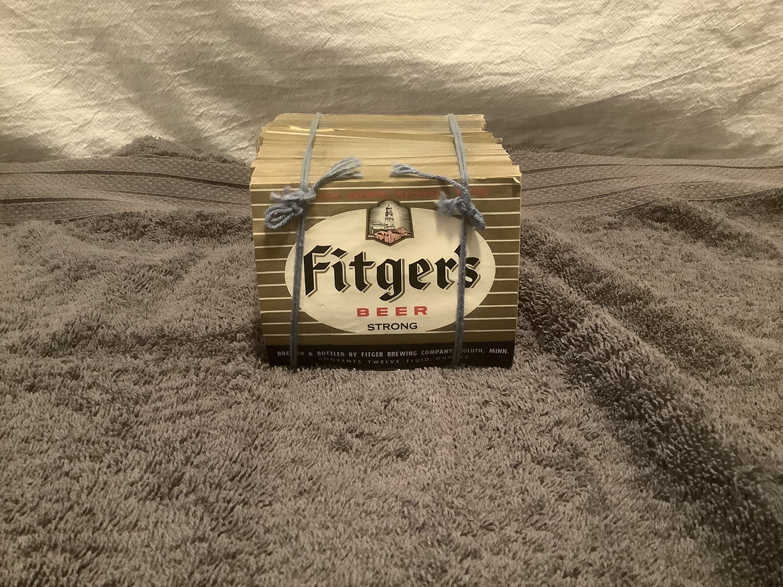Fitger Brewing Co FITGER'S BEER - STRONG label MN 12oz Black Stripe QTY 1,000 Fitger Brewing Co FITGER'S BEER - STRONG label MN 12oz Black Stripe QTY 1,000