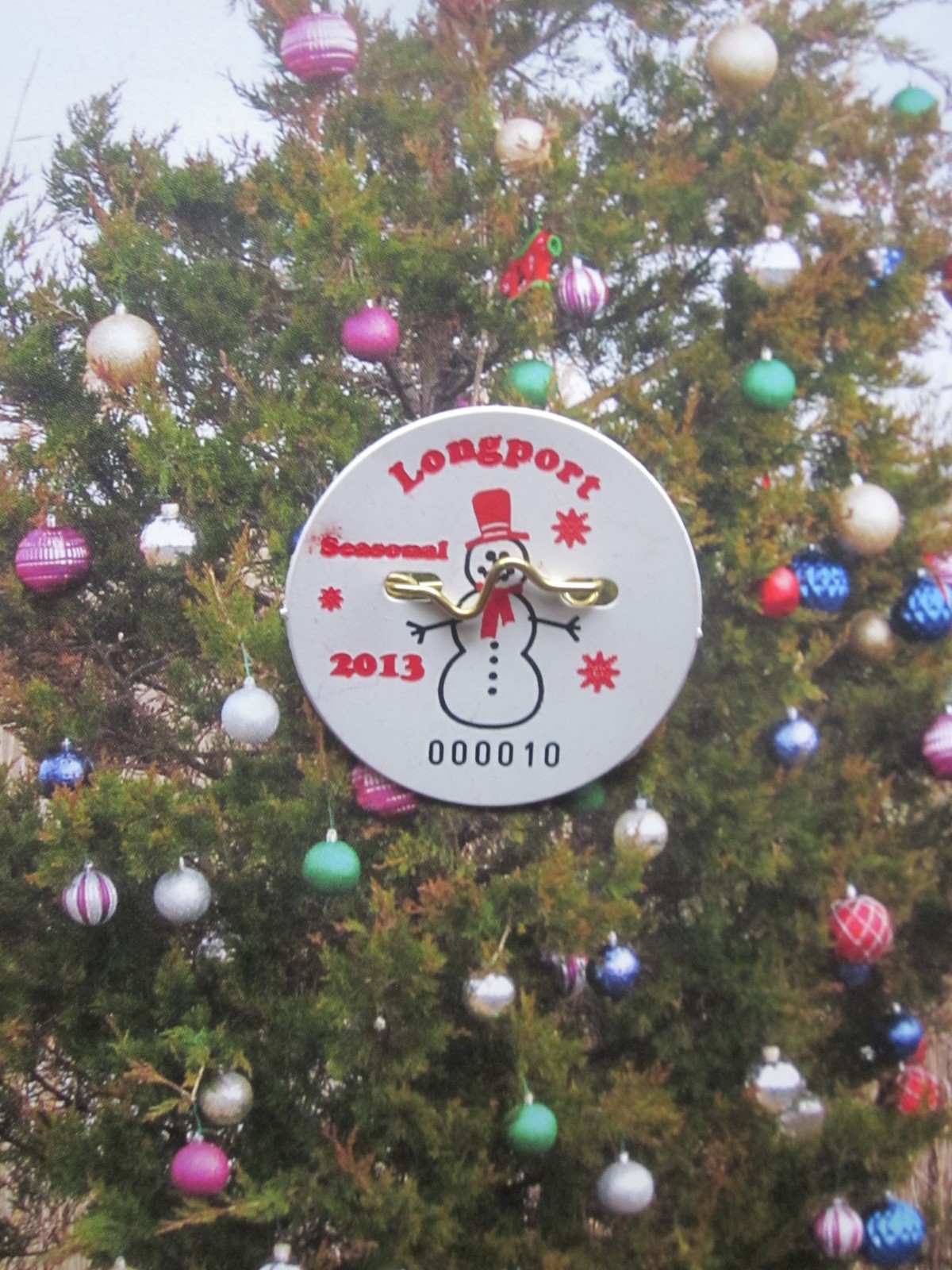 2013 LONGPORT N. J. SEASONAL HOLIDAY BEACH BADGES/TAGS 13 YEARS OLD 2013 LONGPORT N. J. SEASONAL HOLIDAY BEACH BADGES/TAGS 13 YEARS OLD