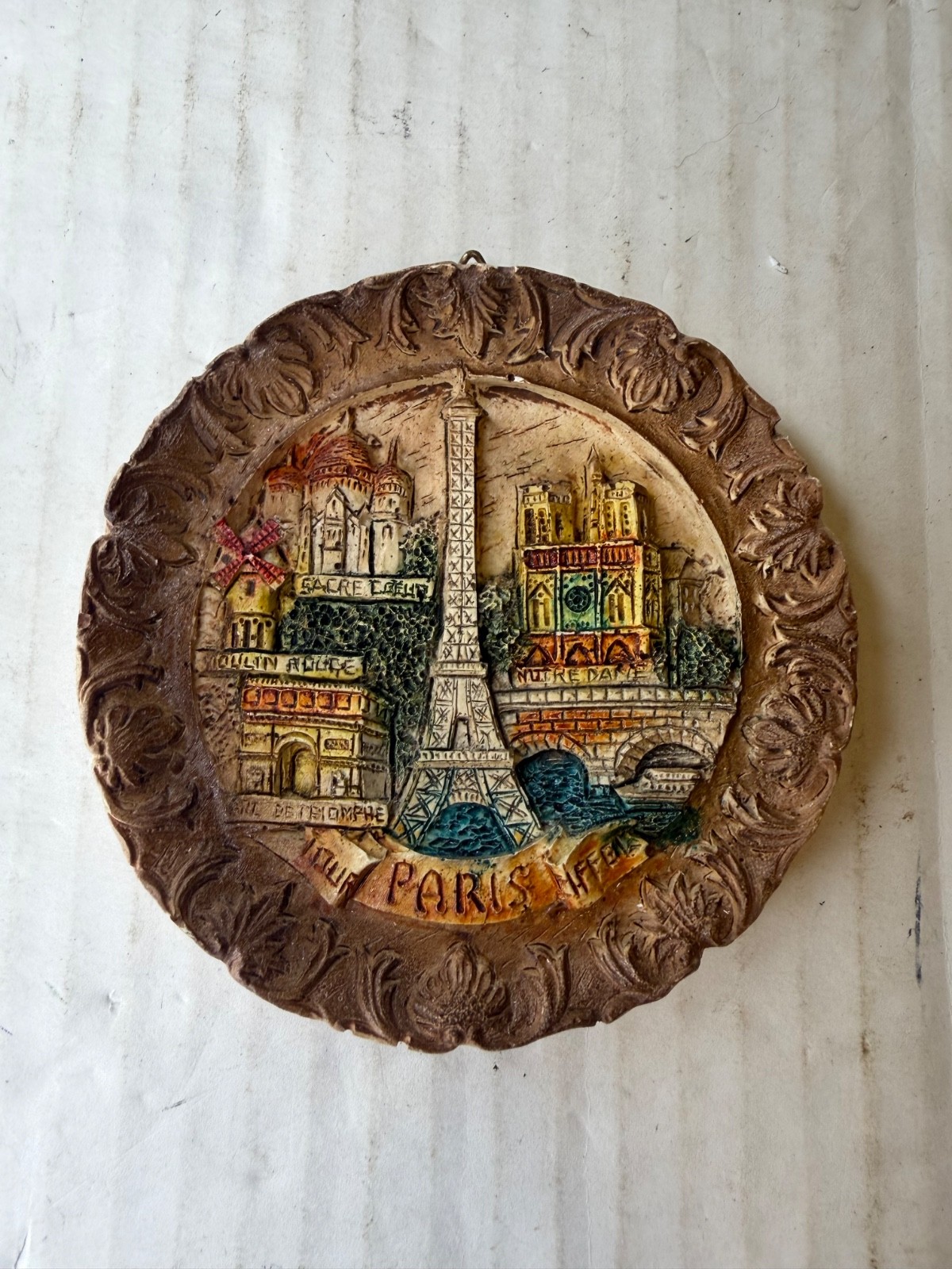 Vintage Paris France Souvenir Wall Plate 3D Relief Eiffel Tower Notre Dame Vintage Paris France Souvenir Wall Plate 3D Relief Eiffel Tower Notre Dame