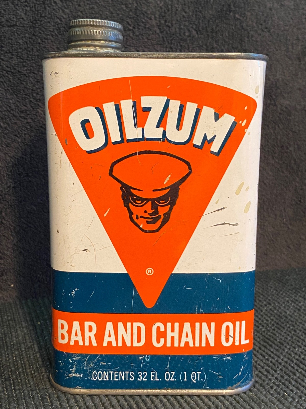 Vintage c. 1950\'s OILZUM Bar and Chain Oil tin metal Can - chainsaw display MUST