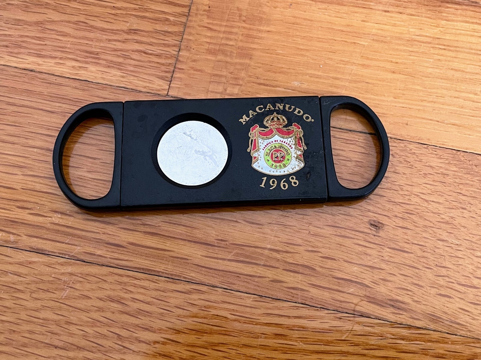 Macanudo Cigar Cutter 1968 Vintage