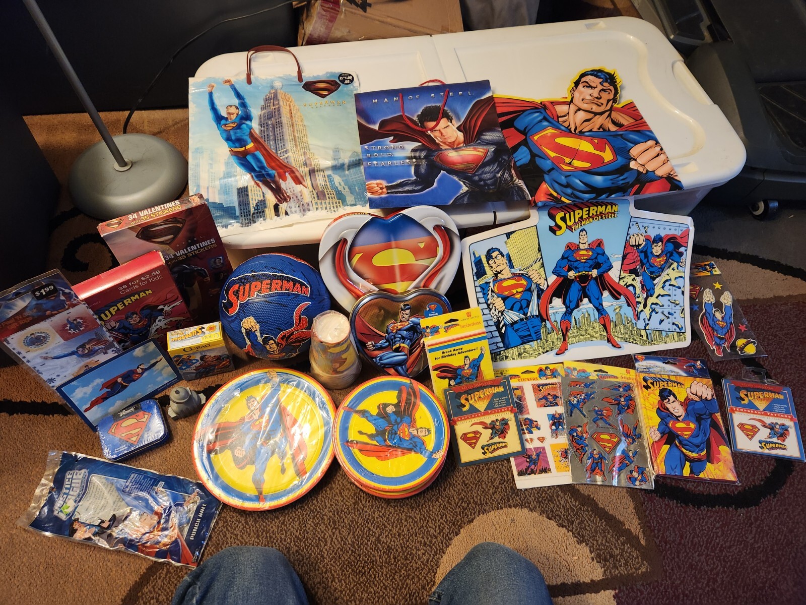 NEW Justice League Superman Massive Lot Vintage Rare Party Items DC COMICS NEW Justice League Superman Massive Lot Vintage Rare Party Items DC COMICS