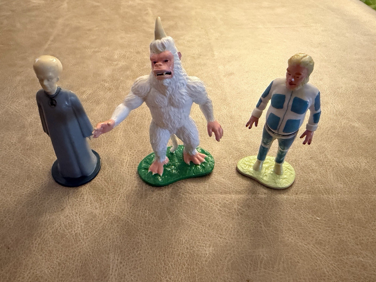 Vintage Lot of (3) 1991 Star Trek Hard Plastic Figurine