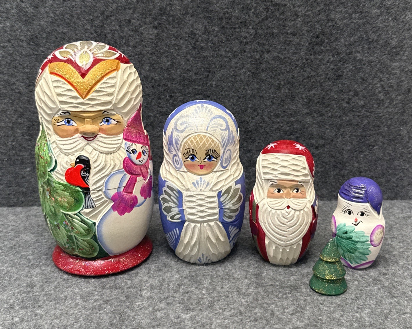 Vintage Hand Painted Carved Russian Santa Matryoshka Nesting Doll  - 5 Pce