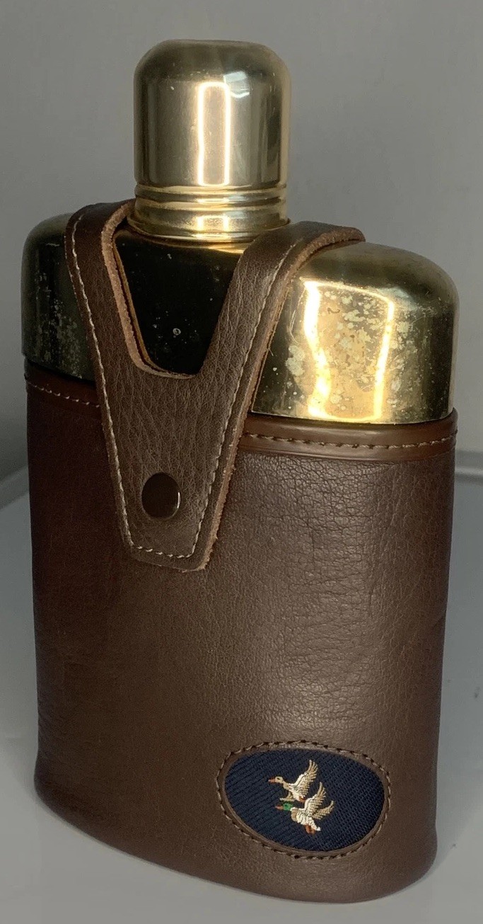 Noymer Coach Hide Glass Flask w/ Leather Case & Shot Glass - Ducks Logo