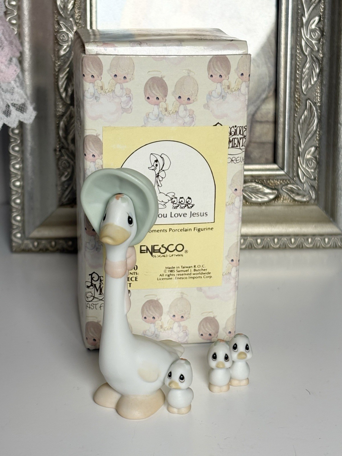 Precious Moments Porcelain Figurine Honk If You Love Jesus Goose Duck