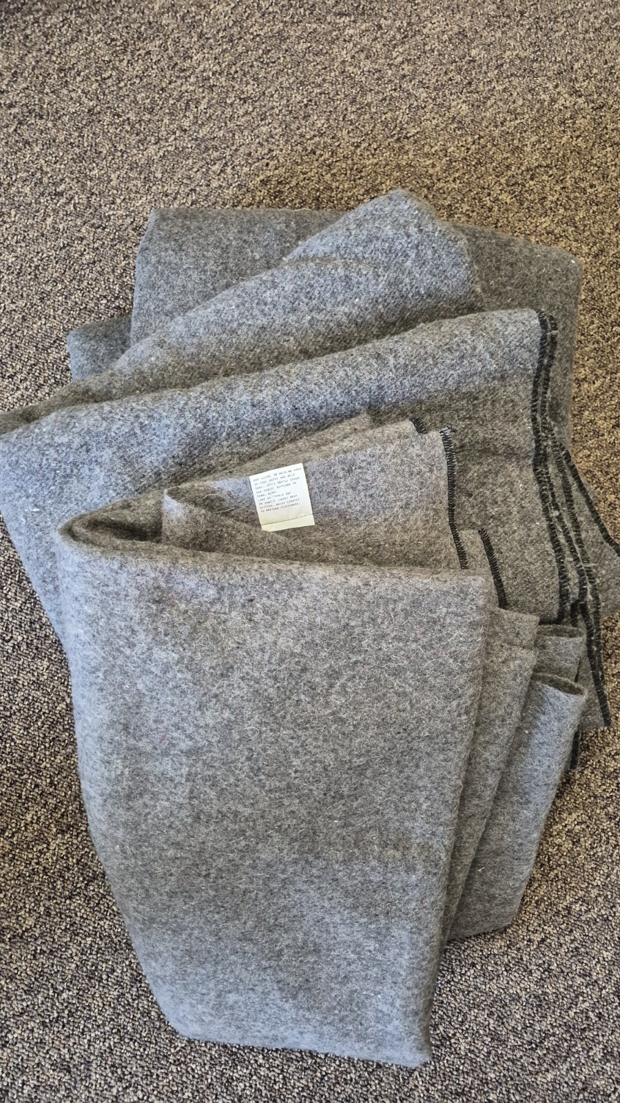Set Of 4 USGI Surplus Gray Wool Survival Blankets Authentic 66\ Set Of 4 USGI Surplus Gray Wool Survival Blankets Authentic 66\