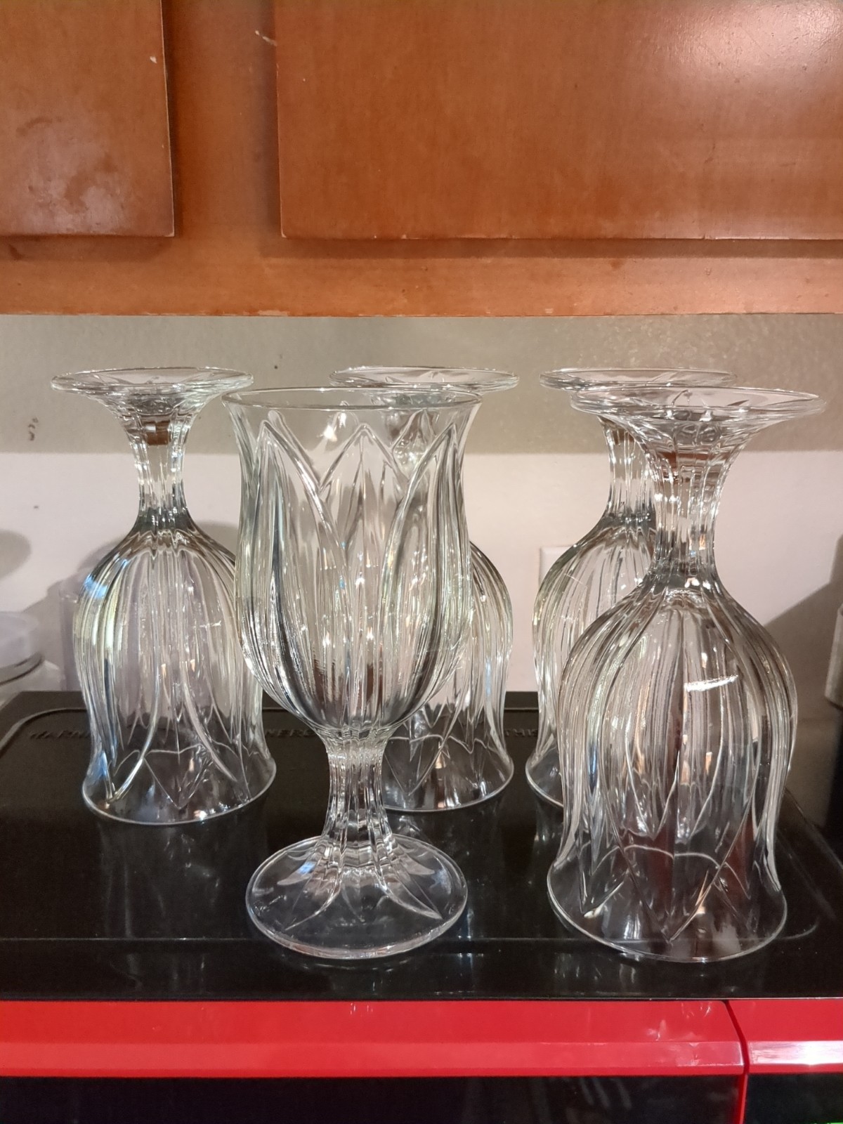 Vintage Set 5 Beautiful Cristal D’Arques Pompano Tulip Clear Glass Water Goblets Vintage Set 5 Beautiful Cristal D’Arques Pompano Tulip Clear Glass Water Goblets