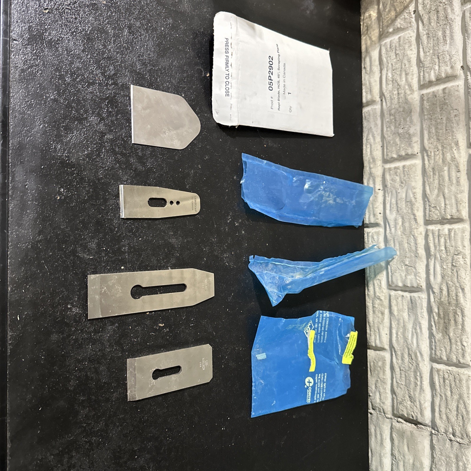 Lie Nielsen And Veritas Plane Blades