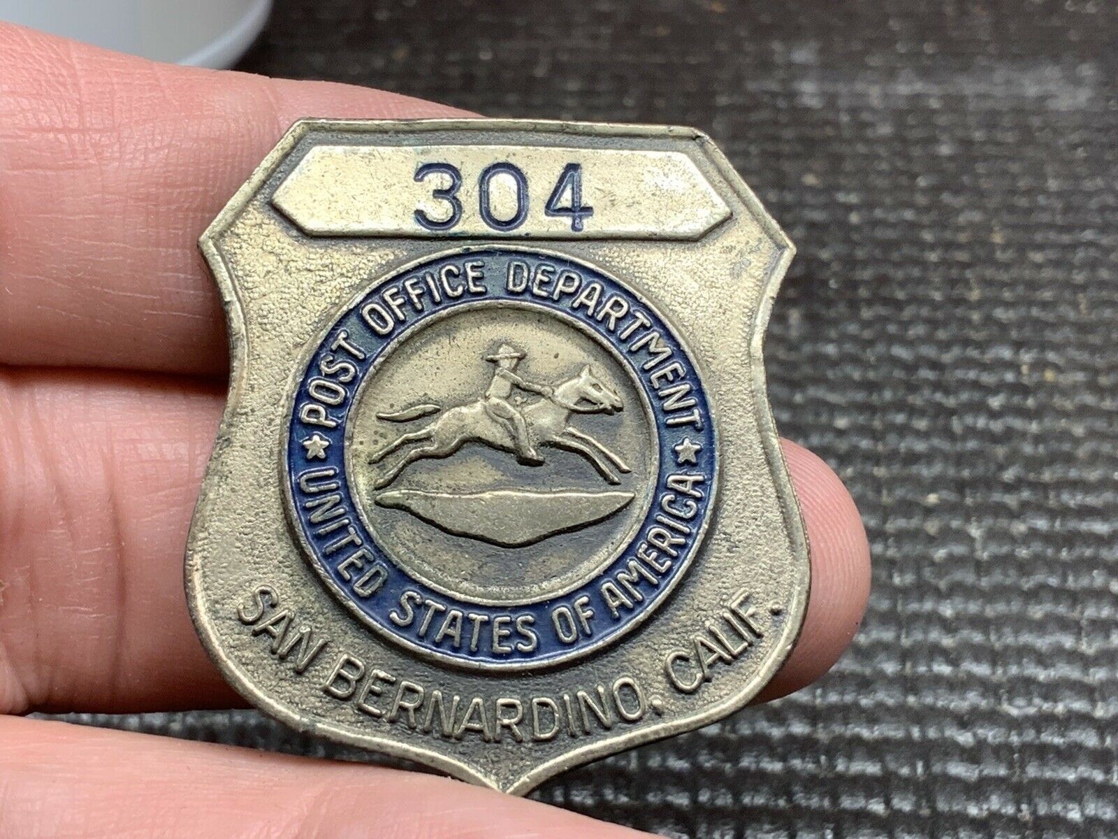 Original Vintage ~ U.S Post Office Department Badge ~ San Bernardino Calif # 304