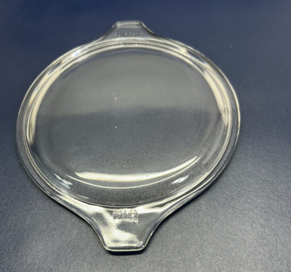 Vintage Pyrex Tab Handle Glass Casserole Replacement Flat Bottom Lid 18 470-C S3 Vintage Pyrex Tab Handle Glass Casserole Replacement Flat Bottom Lid 18 470-C S3