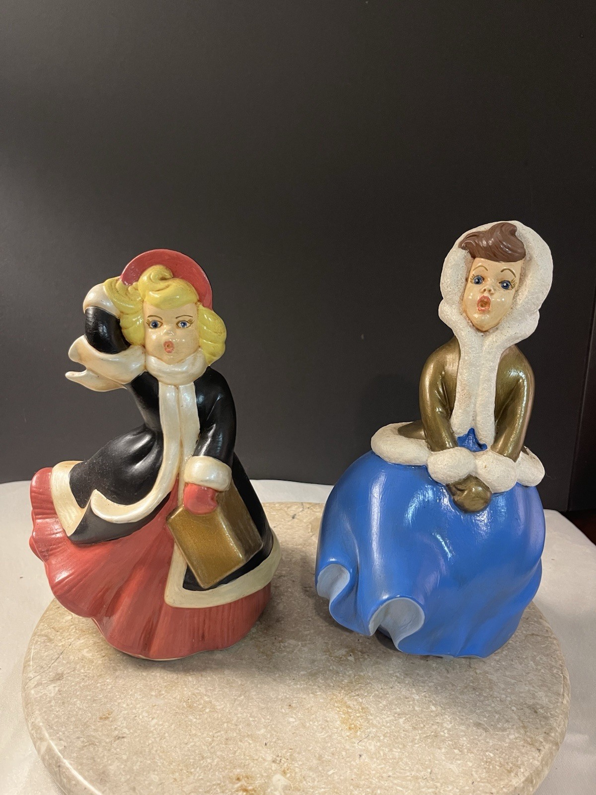 1950’s Atlantic Ceramic Mold 2 Women Christmas Carolers Excellent Condition