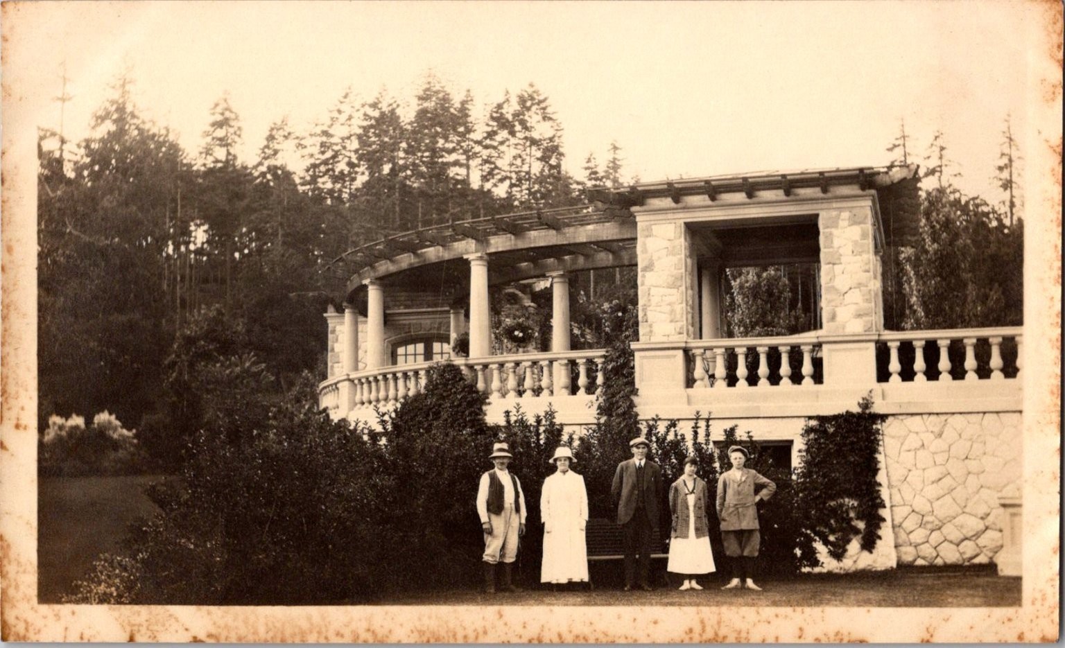 Vintage Family Photo c. 1910s Elegant Estate Home & Garden Sepia Tone Photograph Vintage Family Photo c. 1910s Elegant Estate Home & Garden Sepia Tone Photograph
