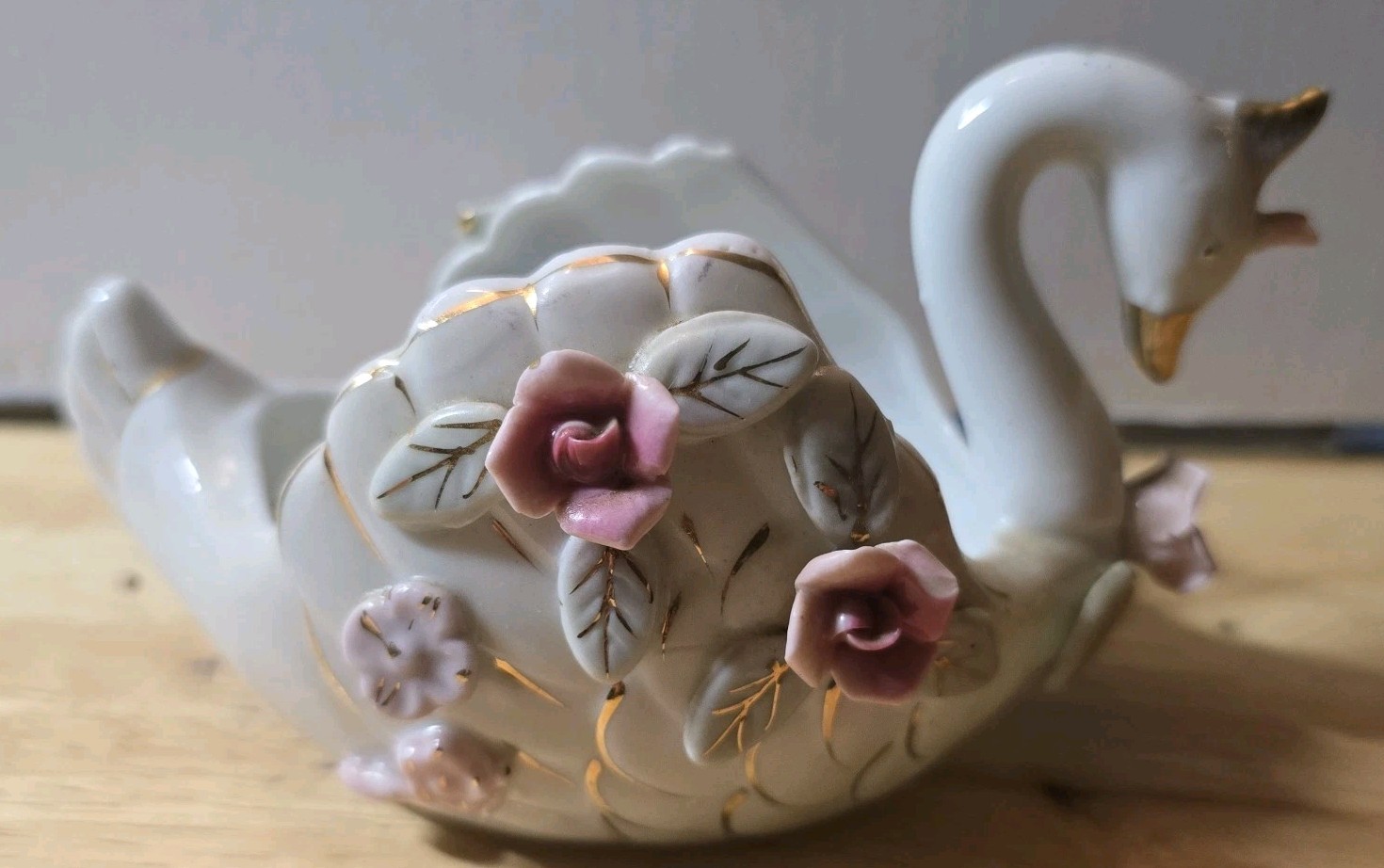 Vintage Japan Porcelain Swan Planter Applied Pink Roses Flowers Gold Trim