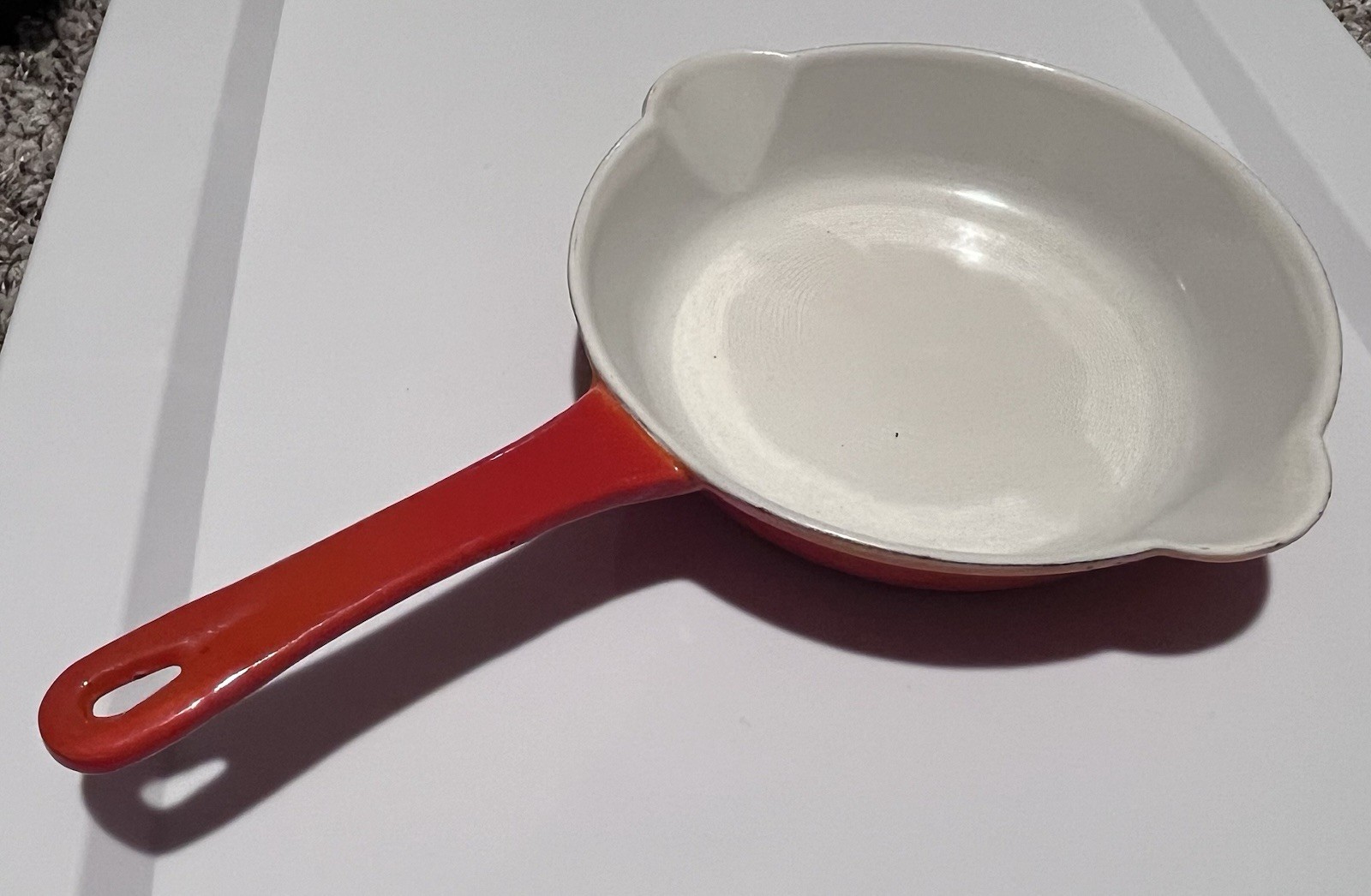 Vintage DESCOWARE 7” Special Belgium Red Orange Cast Iron Skillet Pan
