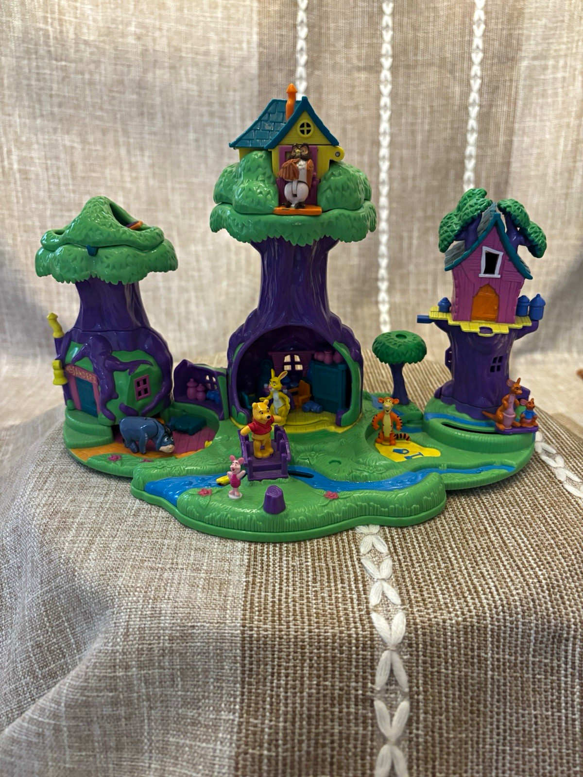 Winnie the Pooh Bluebird mini Hundred Acre Wood 1998 play set Winnie the Pooh Bluebird mini Hundred Acre Wood 1998 play set
