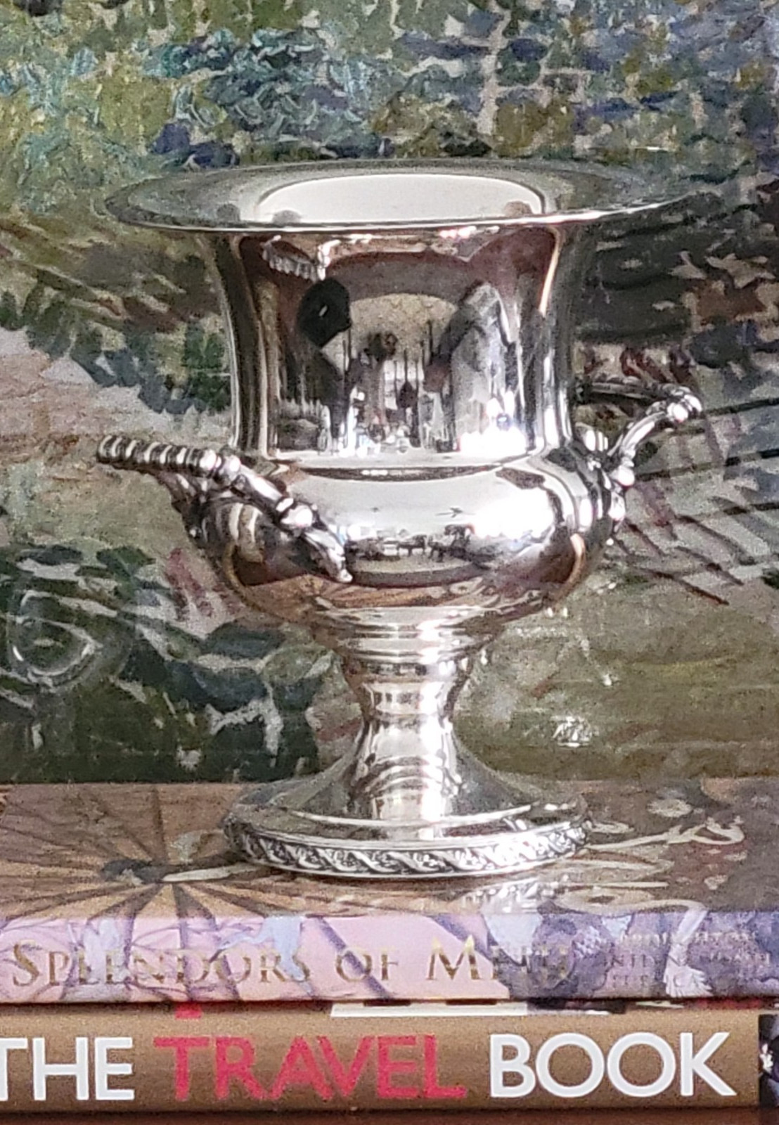 Wm Rogers & Son 2051 Spring Flower Silverplate Champagne Chiller Ice Bucket Wm Rogers & Son 2051 Spring Flower Silverplate Champagne Chiller Ice Bucket