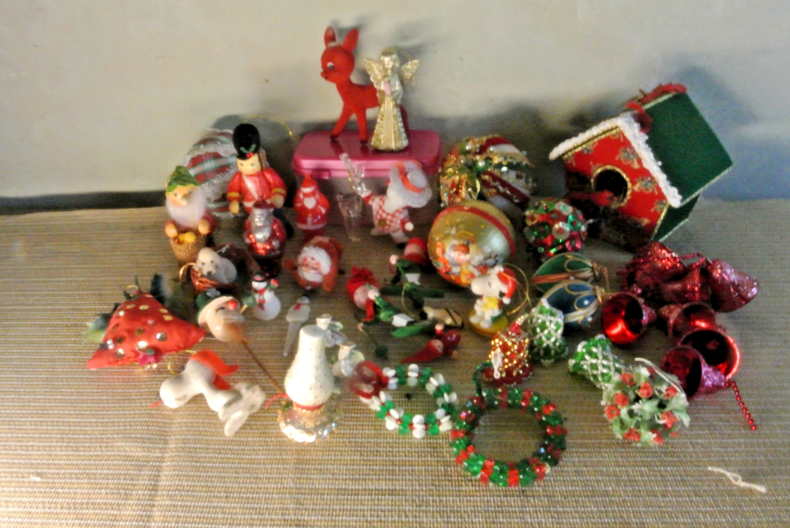 BIG LOT  VTG FLOCKED FELT Bead plastic Bird House bells CHRISTMAS ORNAMENTS MCM
