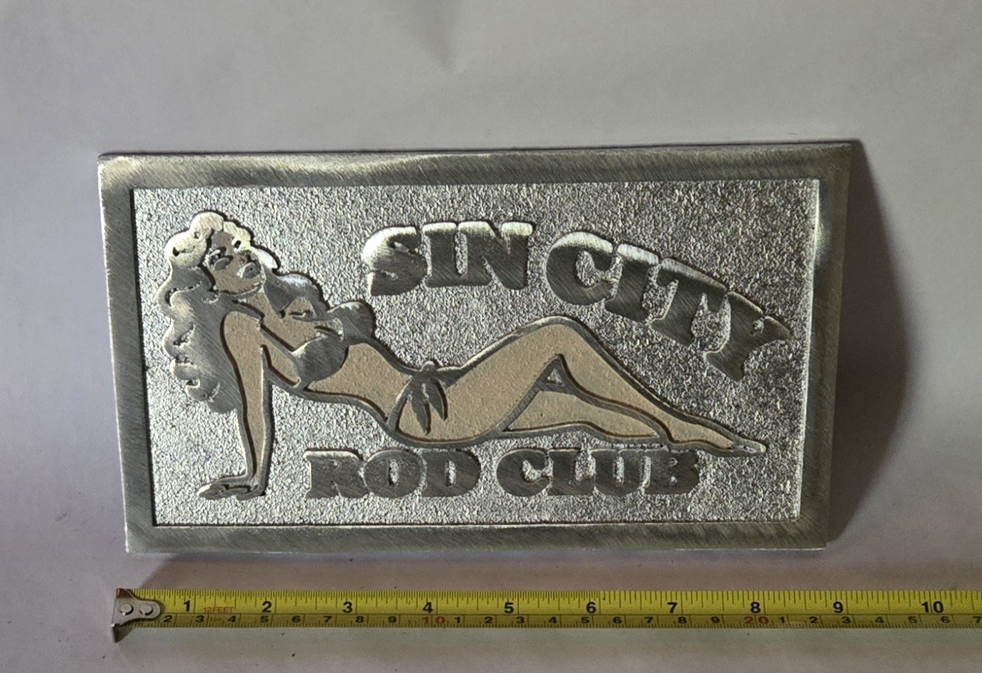 SIN CITY ROD CLUB Cast Aluminum Car Plaque SIN CITY ROD CLUB Cast Aluminum Car Plaque