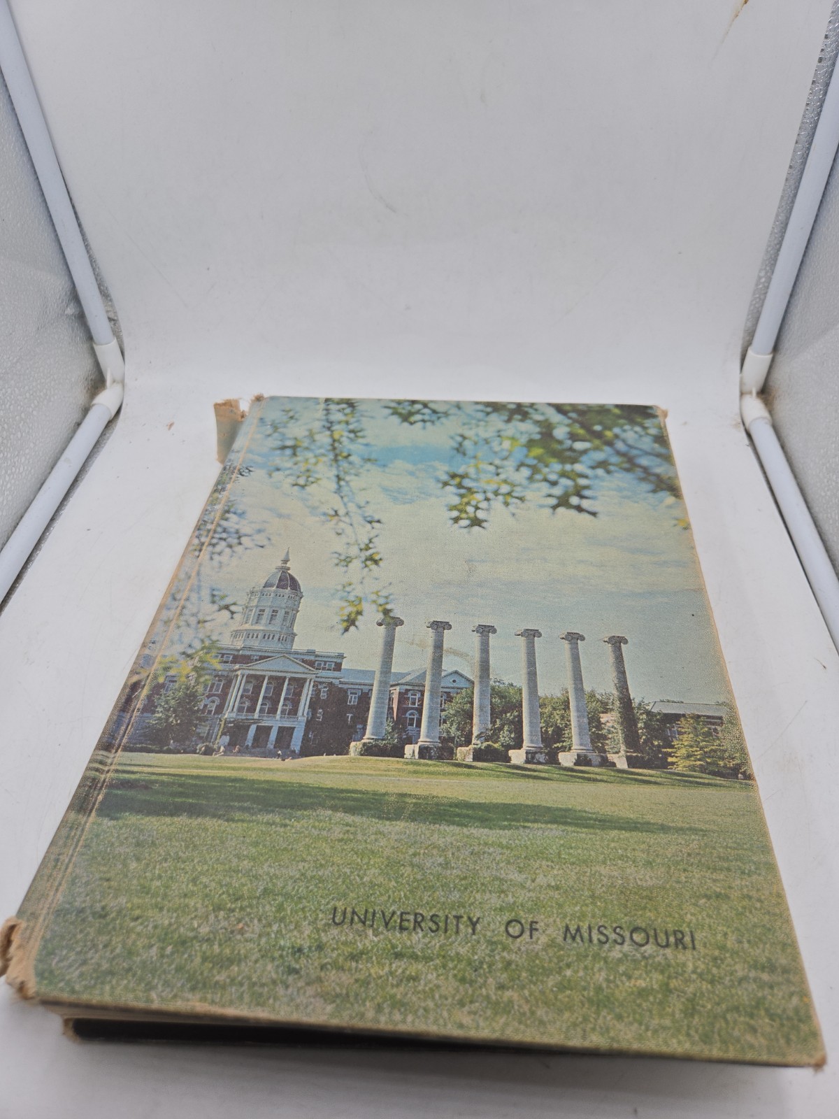 1963 Savitar University of Missouri Year Book Vol 69 Columbia MO Yearbook 1963 Savitar University of Missouri Year Book Vol 69 Columbia MO Yearbook