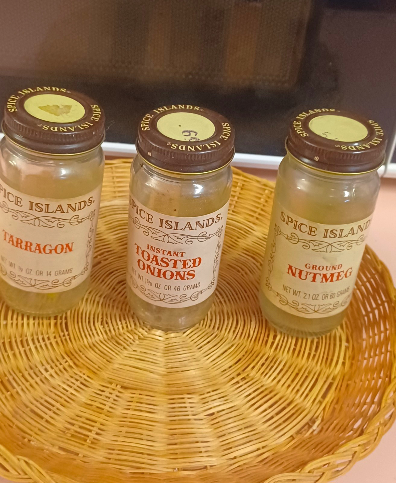 Spice Islands Vintage Spice Jars Lot of 3 Tarragon Toasted Onions Nutmeg
