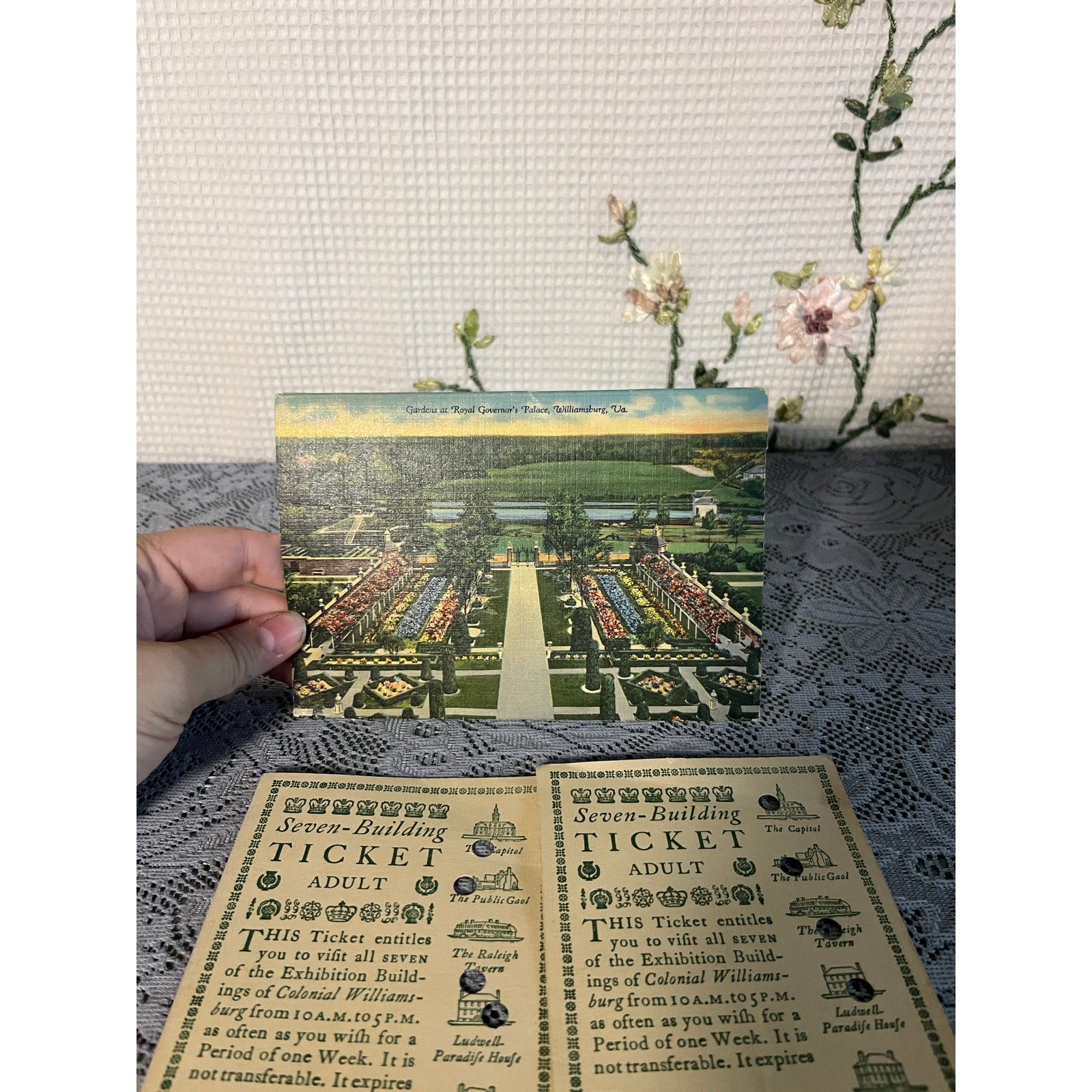 Vintage 1951 Colonial Williamsburg Souvenir Lot 7-Building Tickets Linen Vintage 1951 Colonial Williamsburg Souvenir Lot 7-Building Tickets Linen