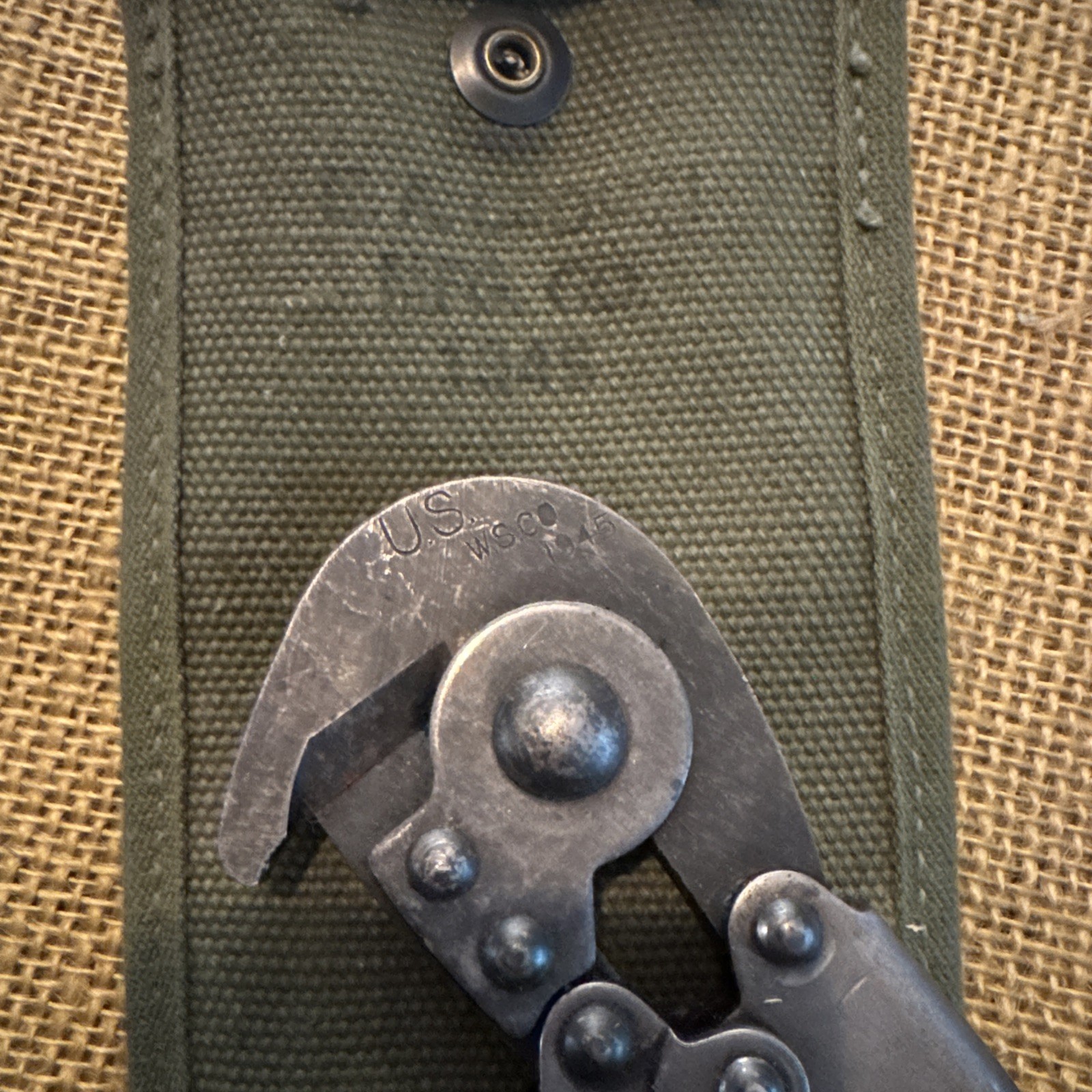 ORIGINAL WWII US ARMY M1938 WIRE CUTTERS-DATED 1945, WSCO with Sheath ORIGINAL WWII US ARMY M1938 WIRE CUTTERS-DATED 1945, WSCO with Sheath