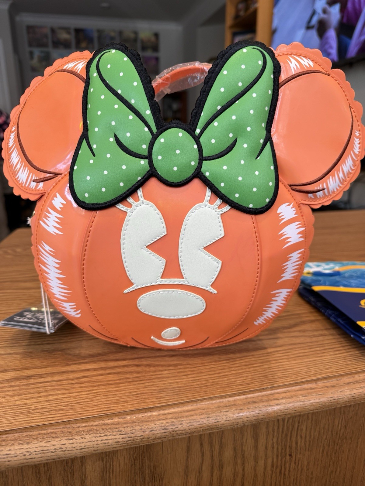 Loungefly Stitch Shoppe Disney Minnie Mouse Pumpkin Balloon Crossbody Bag NEW