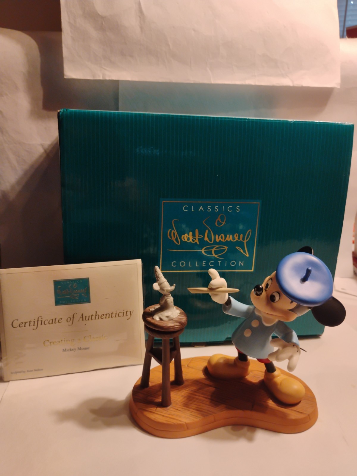 Walt Disney Classics Collection Mickey Mouse Creating a Classic New In Box