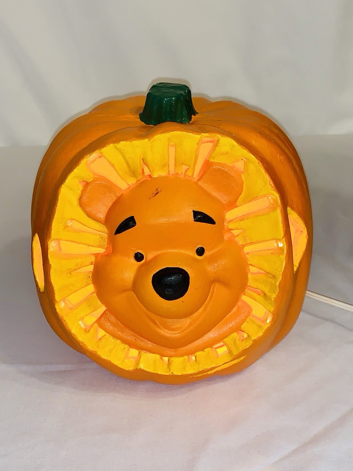 VTG 1999 Disney Winnie the Pooh Light Up Halloween Foam Pumpkin Jack O Lantern