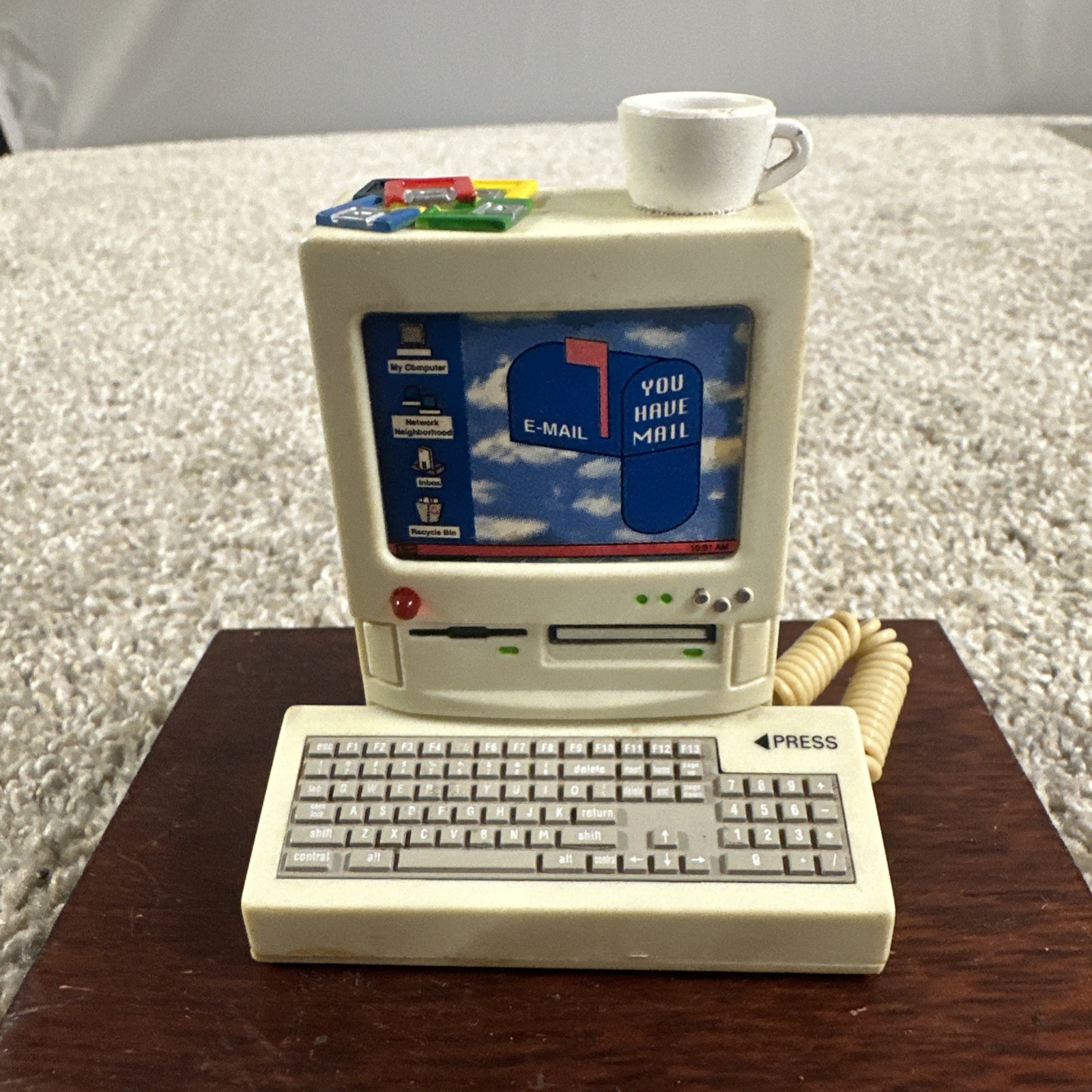 Vintage 1997 You’ve Got Mail Talking Office Computer Magnet WORKS Vintage 1997 You’ve Got Mail Talking Office Computer Magnet WORKS