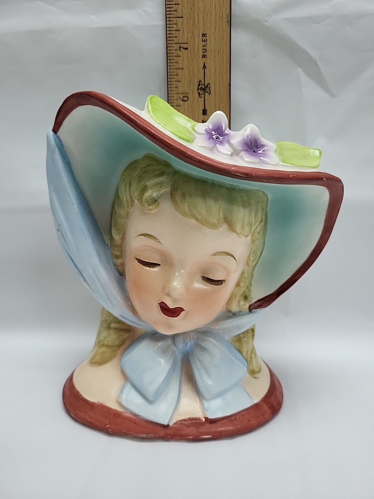 NAPCO LADY HEAD VASE WITH BONNET C3812B 6\