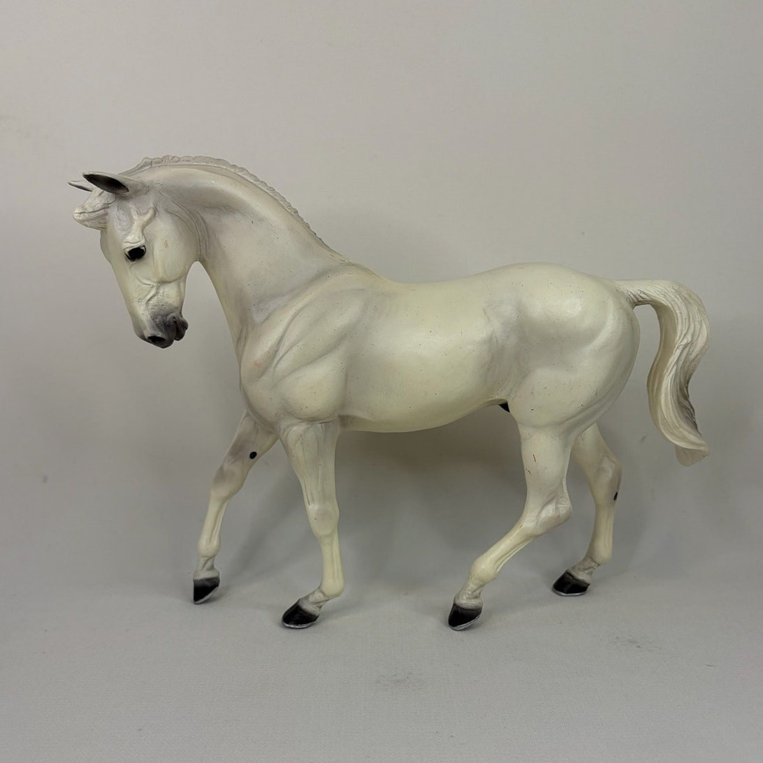 Breyer 2004 #1232 