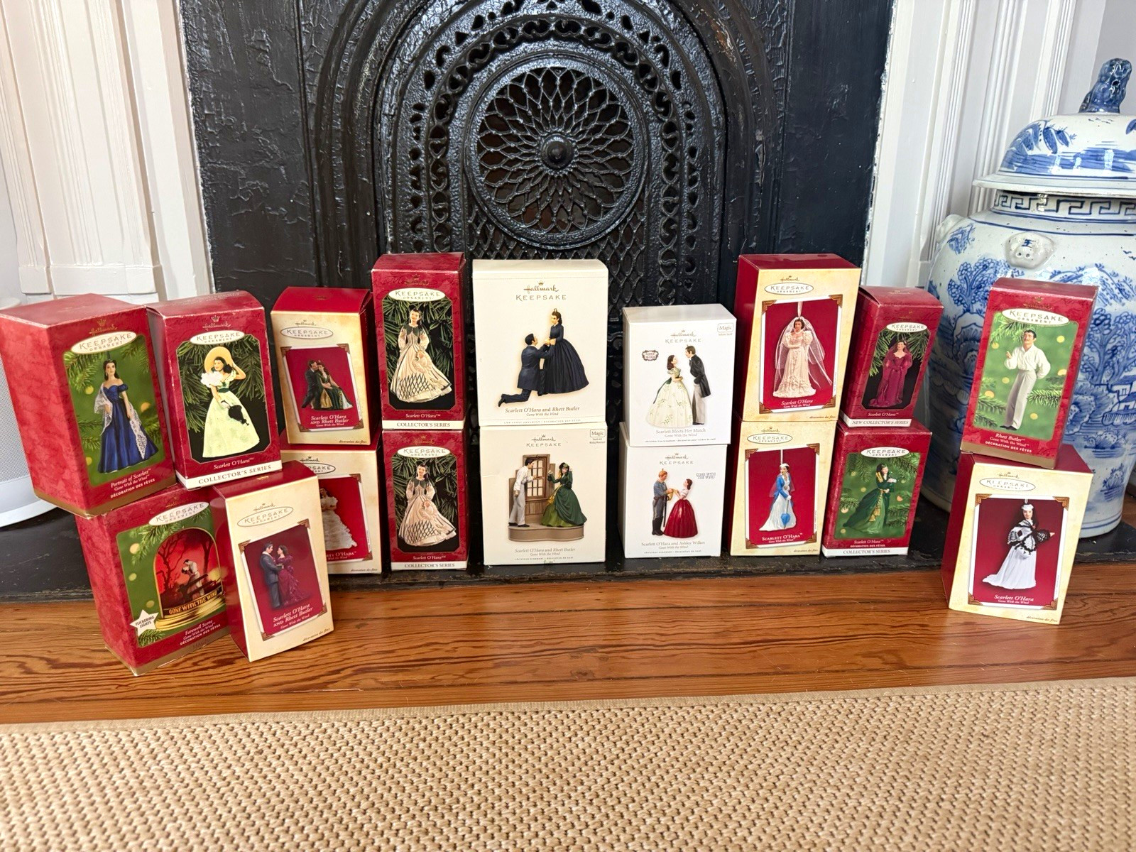 Hallmark Keepsake Gone with the Wind  Ornaments - LOT OF 18 - All in Boxes