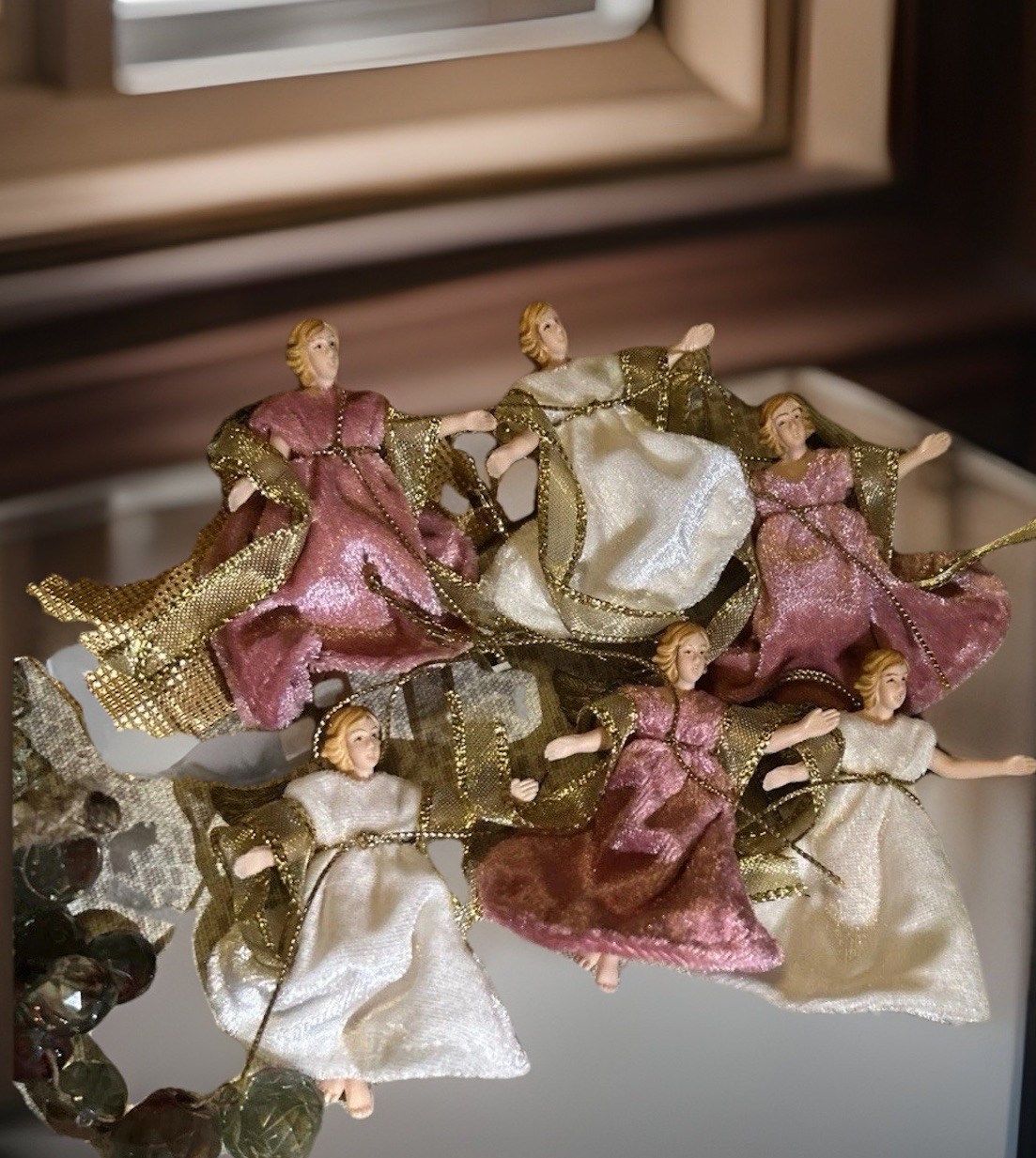 6 x CHRISTMAS ANGELS ORNAMENTS 2”  Hard Plastic Face, Hands w/ Wings