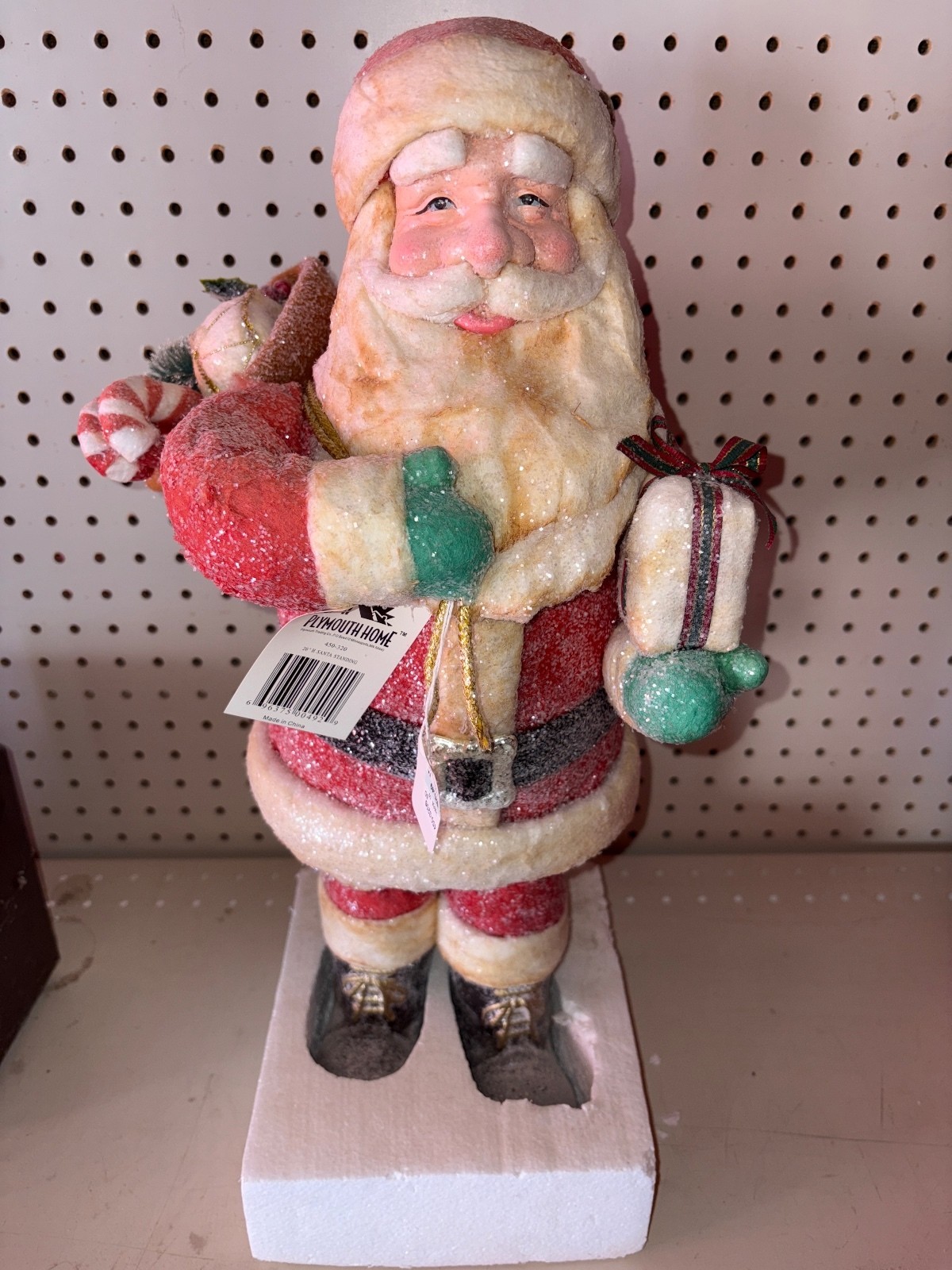 Santa Sculpture Plymouth Home 20” tall Christmas Santa Claus