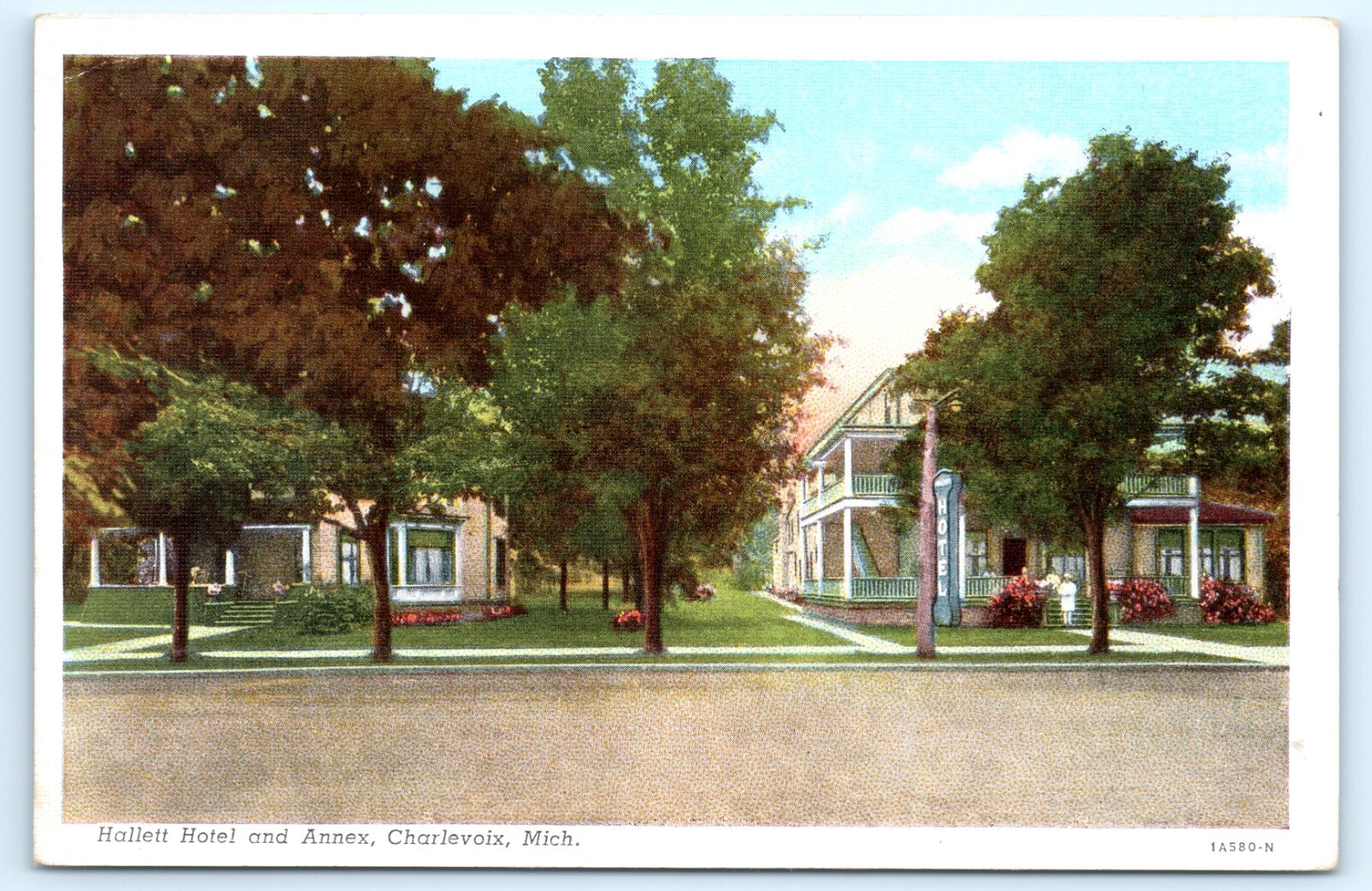 POSTCARD Hallett Hotel and Annex Charlevoix Michigan Street View POSTCARD Hallett Hotel and Annex Charlevoix Michigan Street View