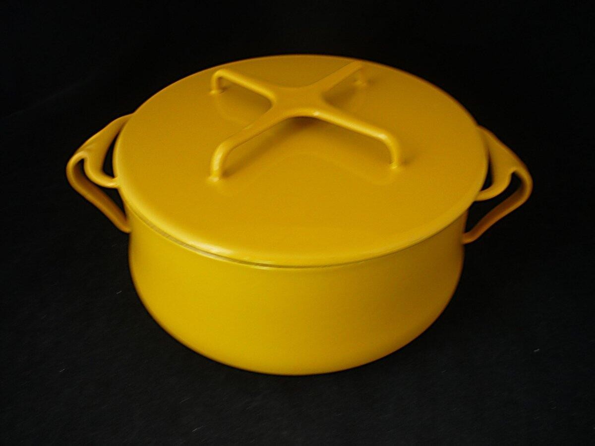 DANSK - VINTAGE KOBENSTYLE CASSEROLE + LID - 2 QT - YELLOW