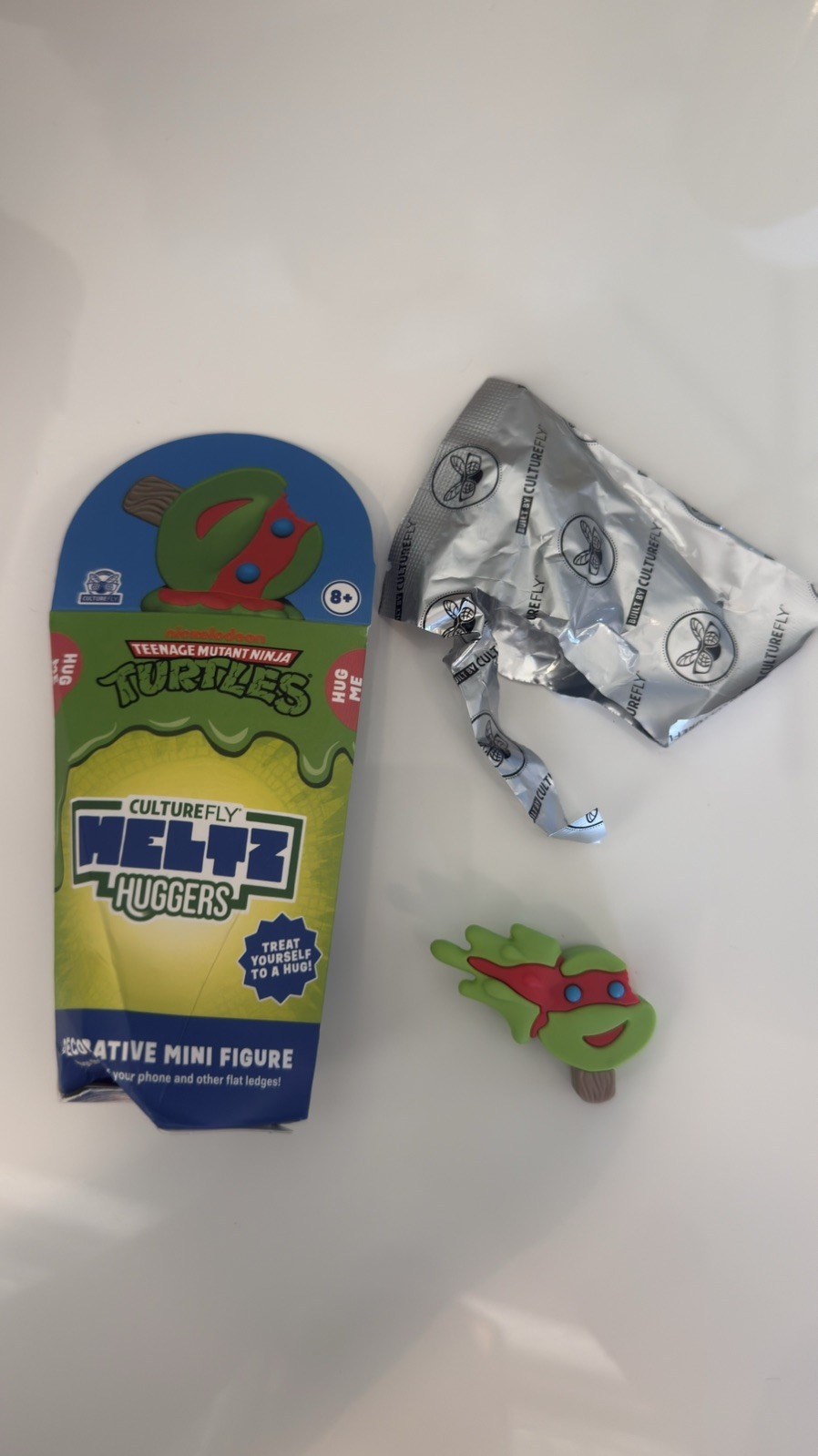 CultureFly Meltz Huggers Raphael TMNT Mini Plastic Hugger Figurine