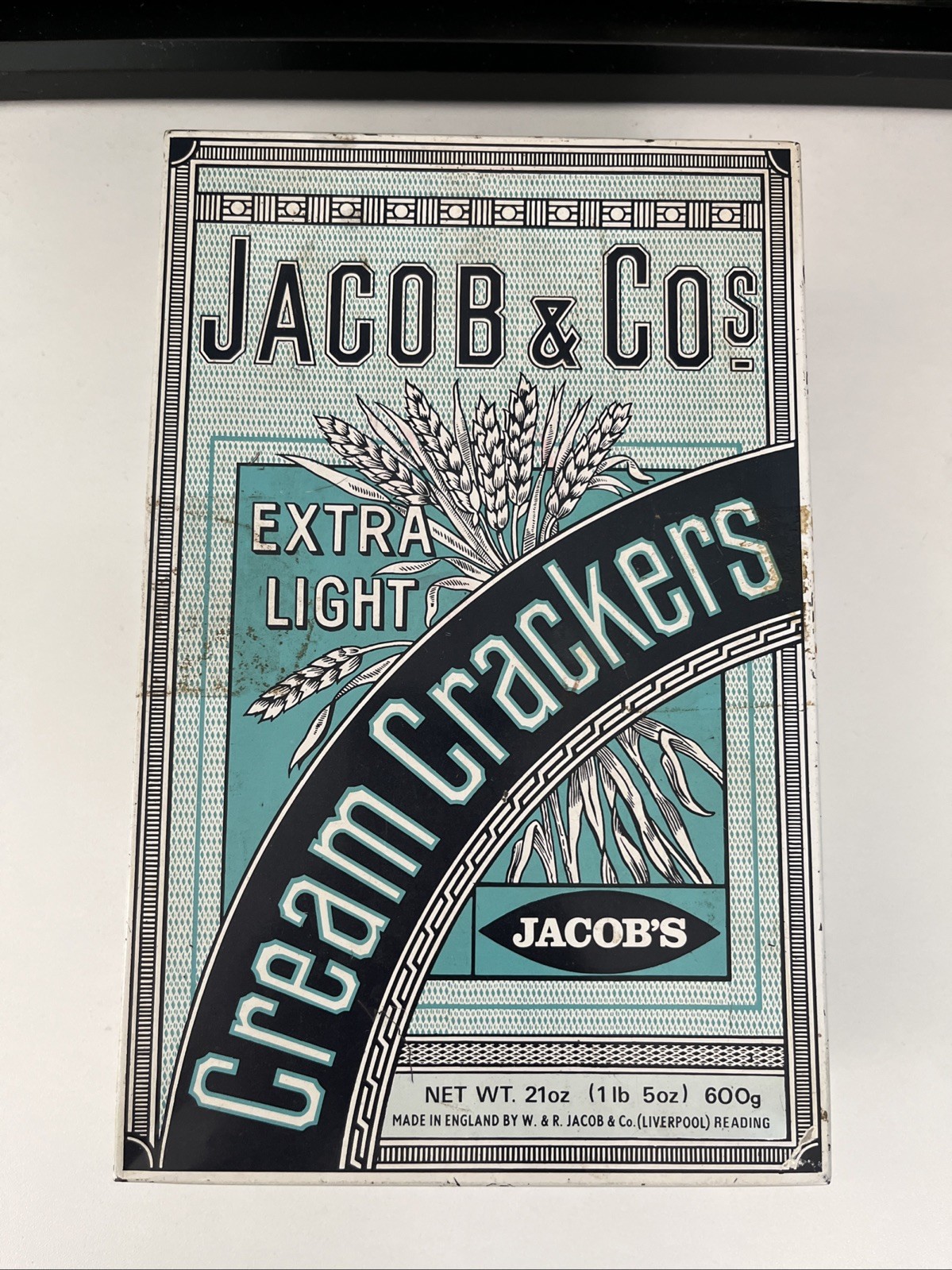 Vintage Jacob’s & Co Extra Light Cream Crackers Tin Box Vintage Jacob’s & Co Extra Light Cream Crackers Tin Box
