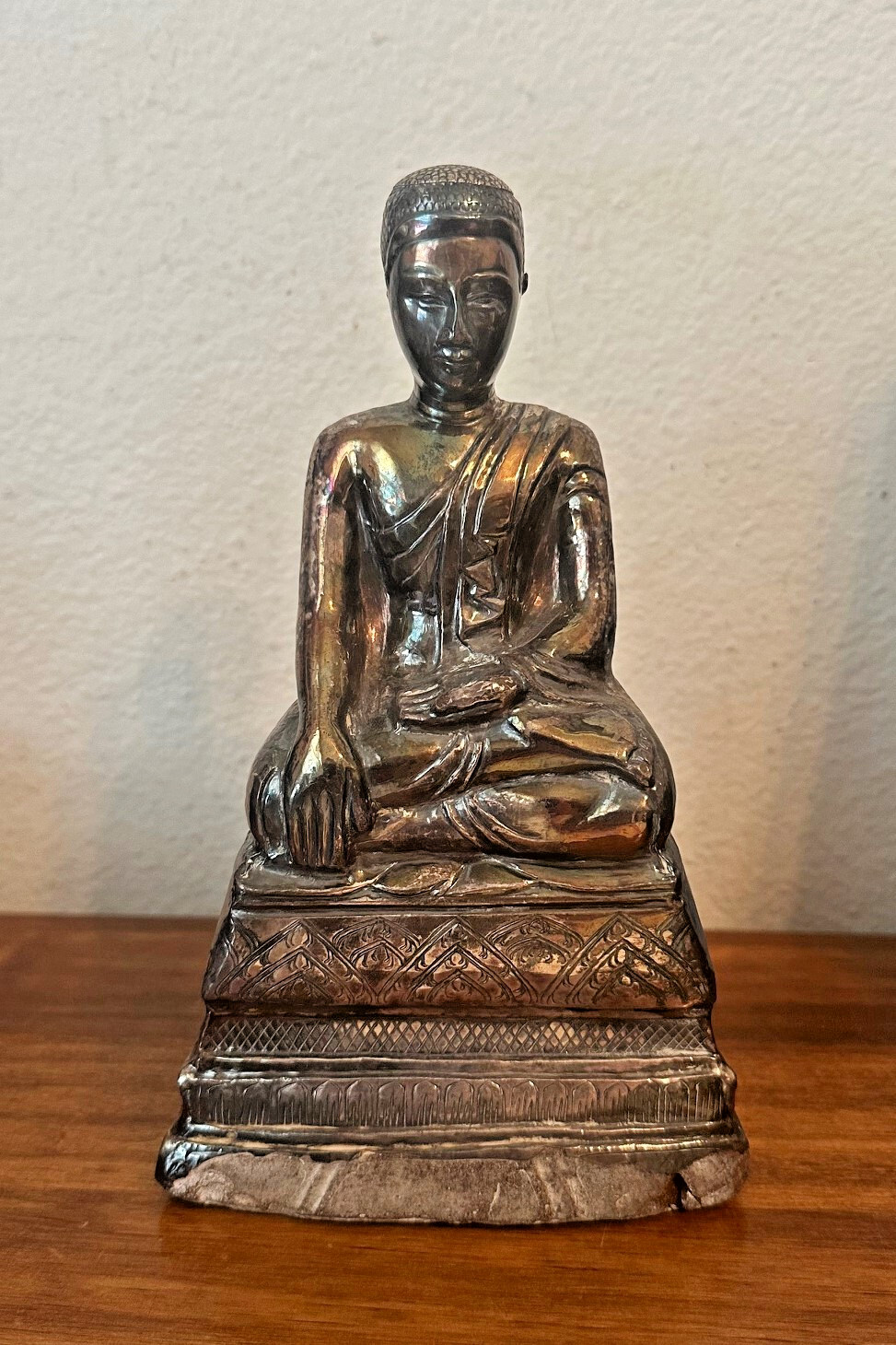 Antique 17th c Coin Silver Seated Buddha Figure, Bhumisparsha Mudra- 8.25\ Antique 17th c Coin Silver Seated Buddha Figure, Bhumisparsha Mudra- 8.25\