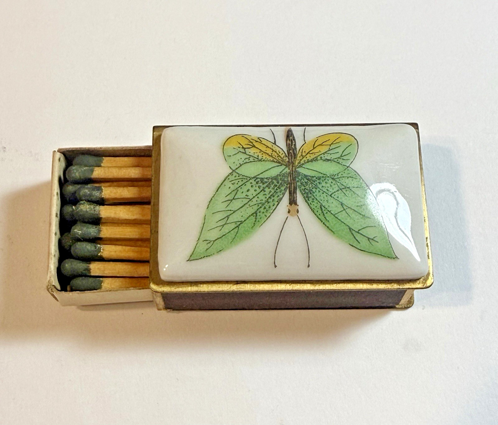 RARE BRASS & PORCELAIN STICK MATCH MATCHBOX HOLDER WITH MATCHES MADE IN SWEDEN RARE BRASS & PORCELAIN STICK MATCH MATCHBOX HOLDER WITH MATCHES MADE IN SWEDEN