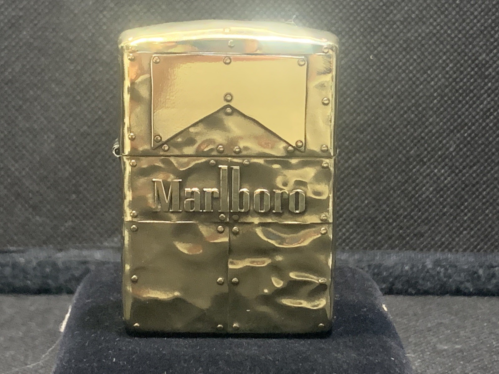 Marlboro Custom 2-side Zippo Lighter | Solid Brass Armor Zippo | Made In USA Marlboro Custom 2-side Zippo Lighter | Solid Brass Armor Zippo | Made In USA