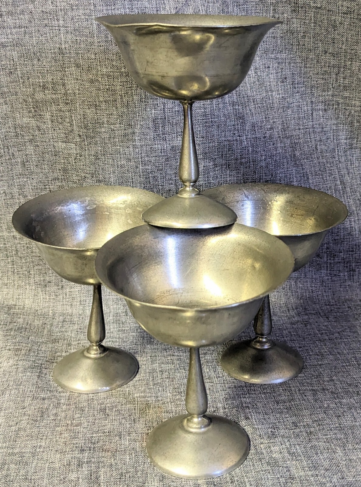 4 Vintage Genuine Pewter Footed Sherbet Cups Dessert Goblets Sorbet Coupe Set 4 Vintage Genuine Pewter Footed Sherbet Cups Dessert Goblets Sorbet Coupe Set