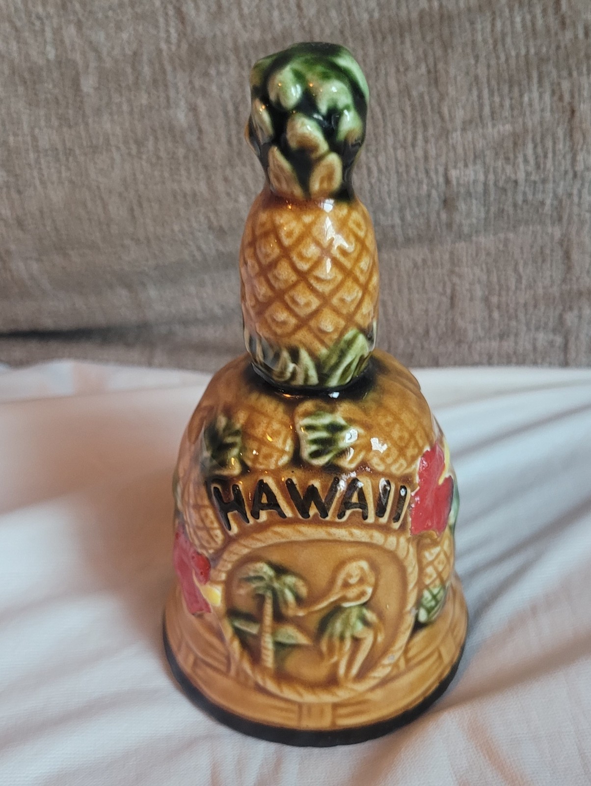 Vintage Ceramic Pineapple Souvenir HAWAII  \