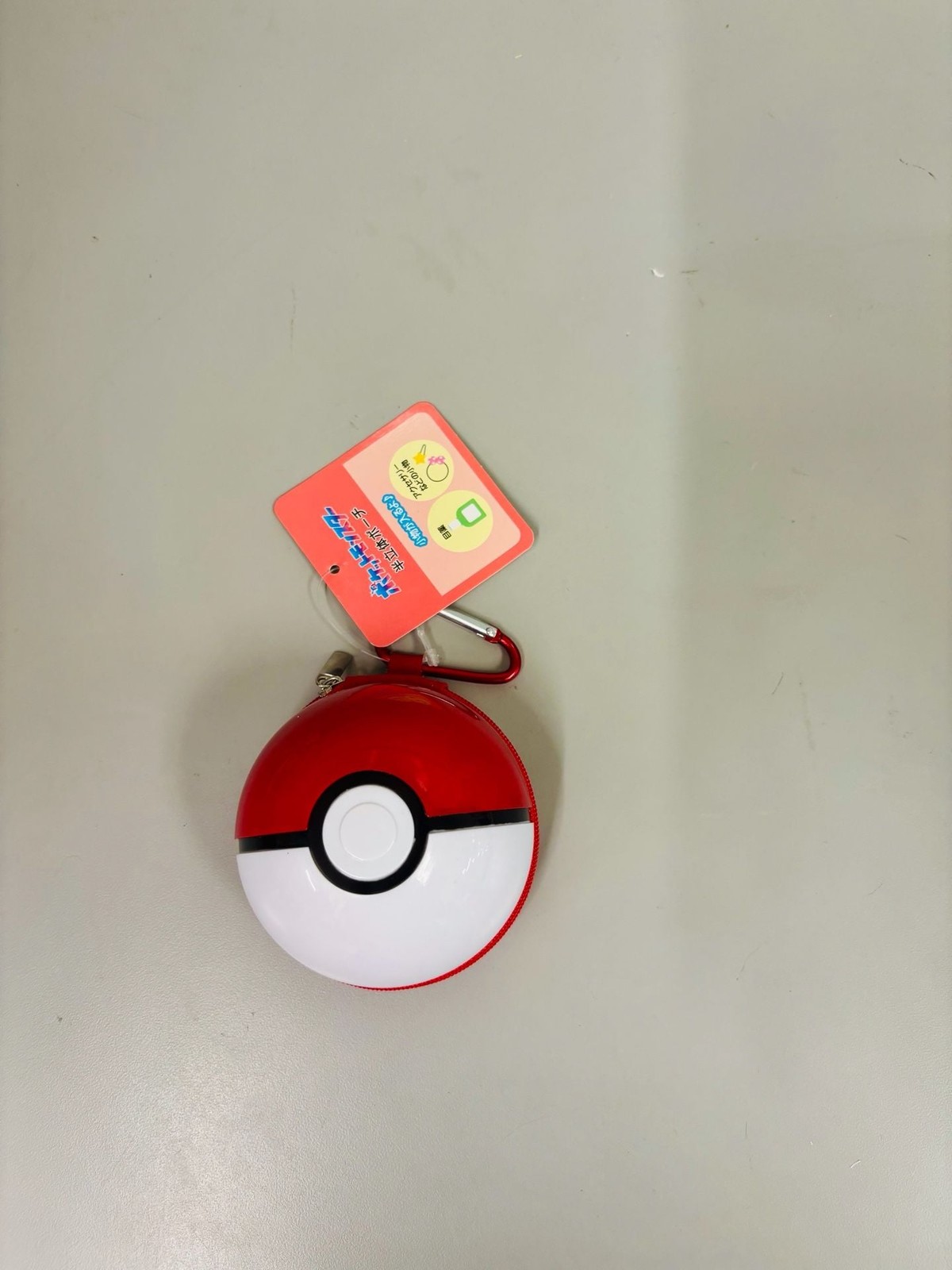 NWT Pokemon Monster Ball Half-Dimensional Pouch with Carabiner NWT Pokemon Monster Ball Half-Dimensional Pouch with Carabiner