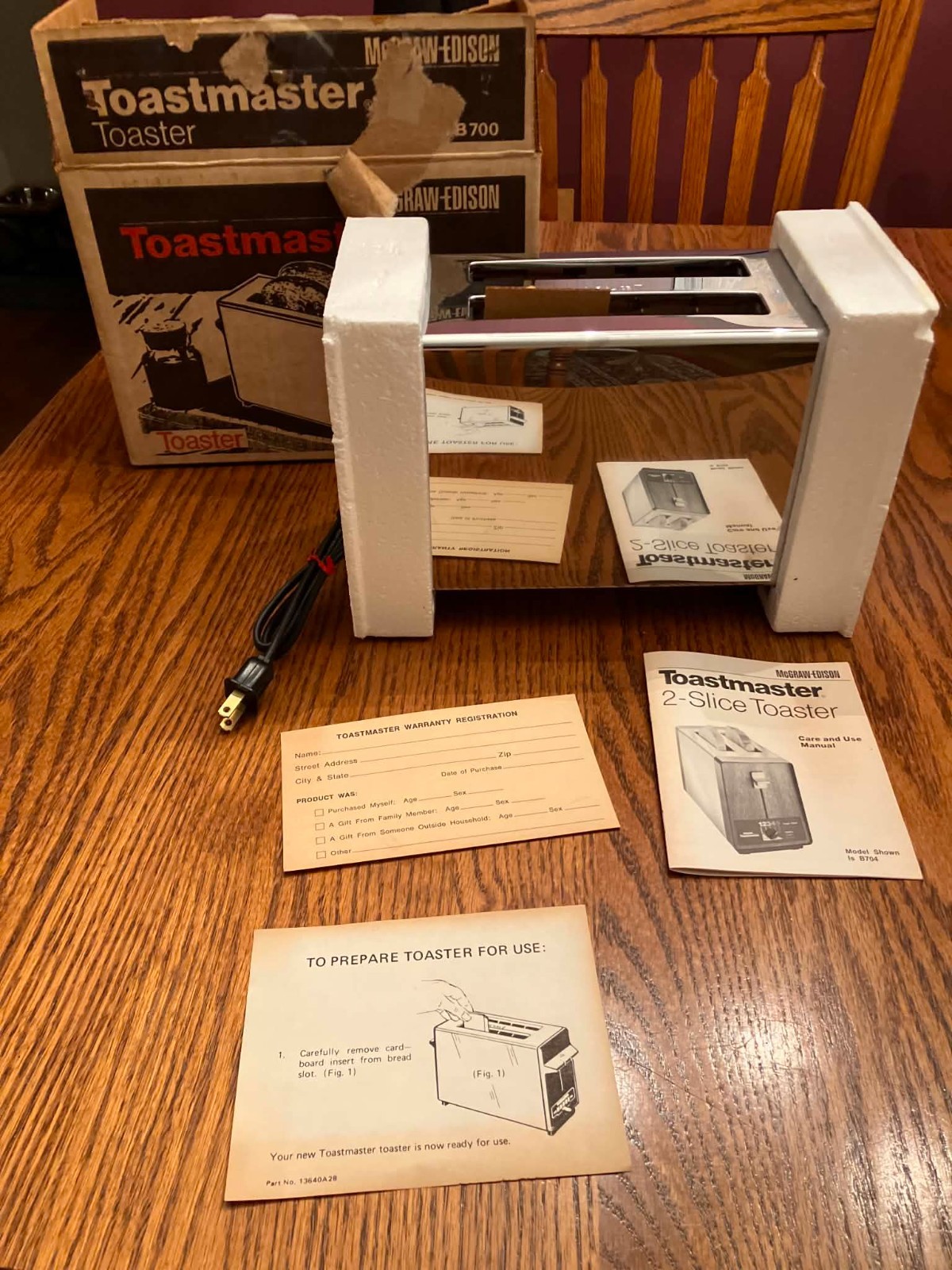 NIB Vtg Toastmaster Chrome Black Textured Wide Slots Toaster B700 Made in USA
