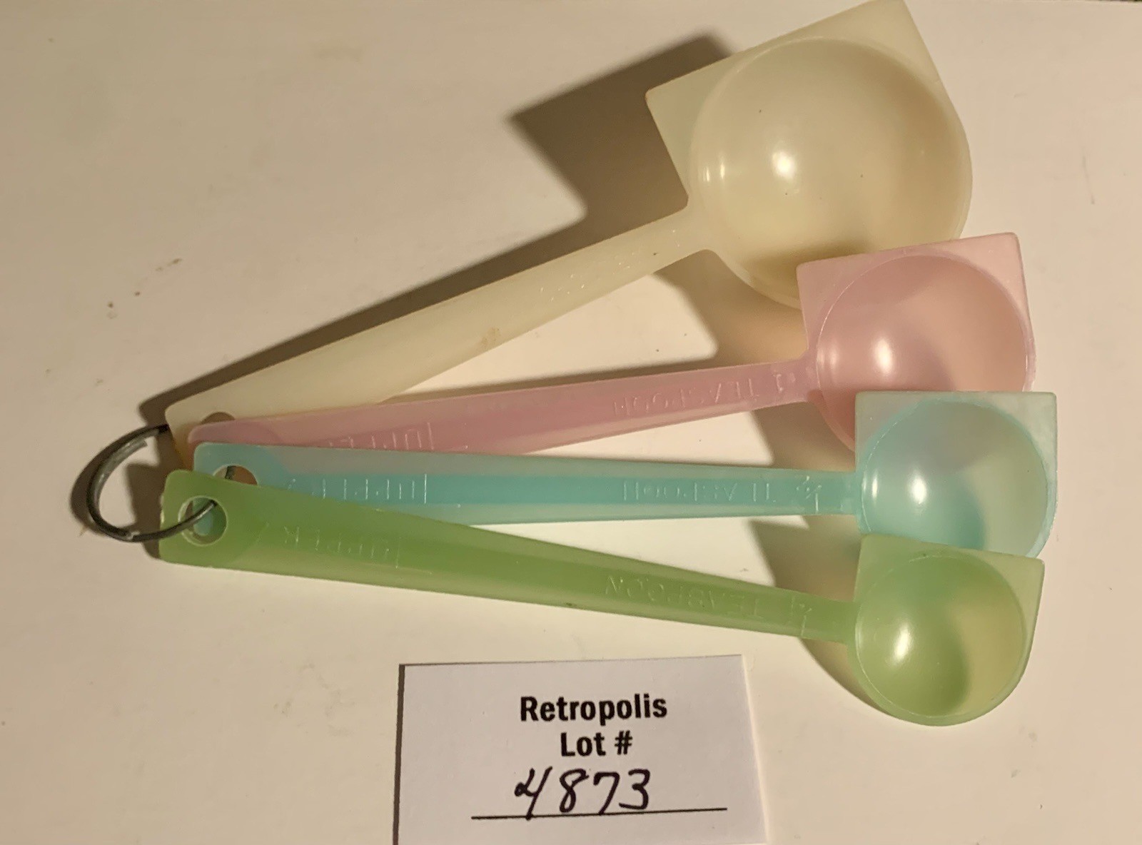 VINTAGE 1950s PASTEL TUPPER NESTING MEASURING SPOON SET Mates Green Blue Pink VINTAGE 1950s PASTEL TUPPER NESTING MEASURING SPOON SET Mates Green Blue Pink