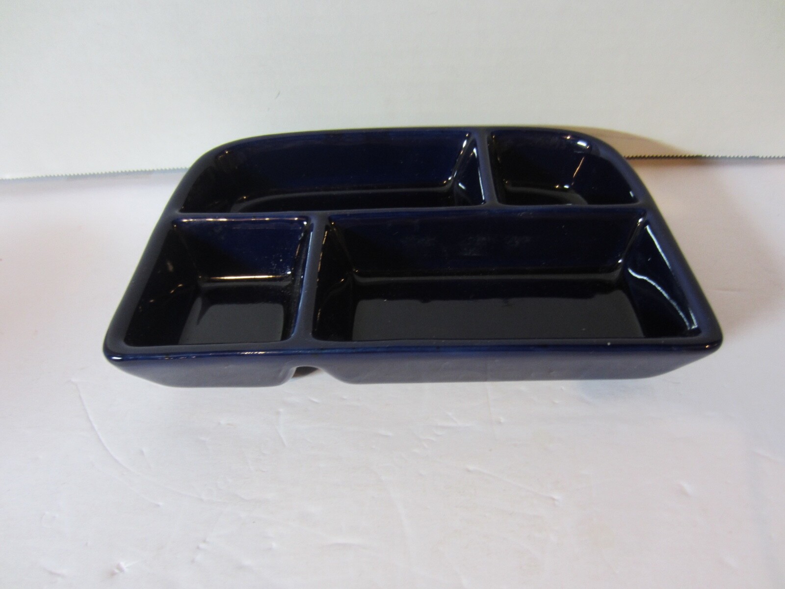 Daxin (LTD) Stoneware Navy Blue 4 Compartment Tray- Preowned (A509D3)