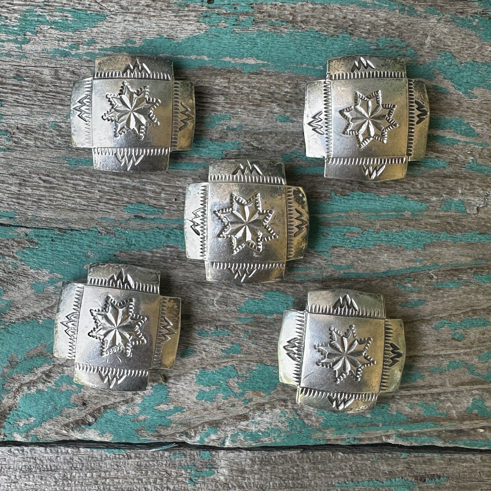 Southwestern 5 Button Covers 0.875 Inch Zia Sacred Sterling Mix Metal 21.9g Southwestern 5 Button Covers 0.875 Inch Zia Sacred Sterling Mix Metal 21.9g